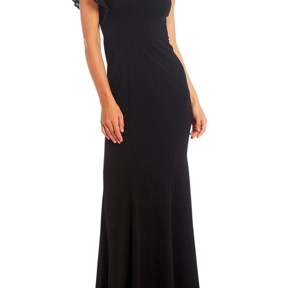 Aidan Mattox Dresses & Skirts - Aidan Mattox Elegant Black One Shoulder Ruffle Dress Gown - Size 6